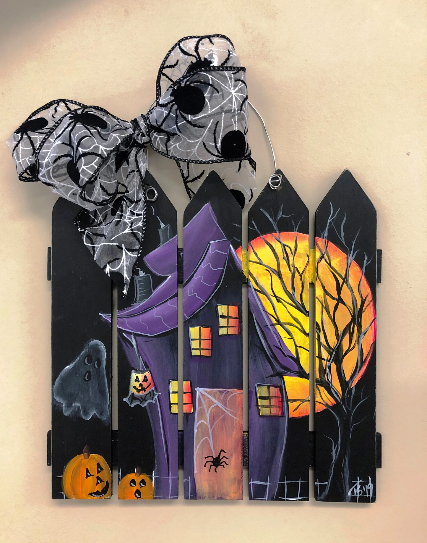 Haunted House Fence Wall decor